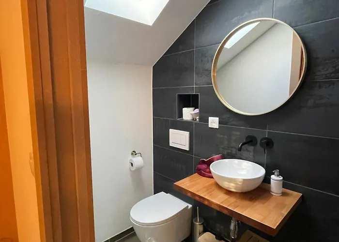 Gasthuis Le Jardin D'eden By Leslodgespa