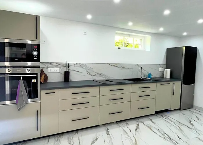 Le Jardin D'eden By Leslodgespa 3* Blotzheim